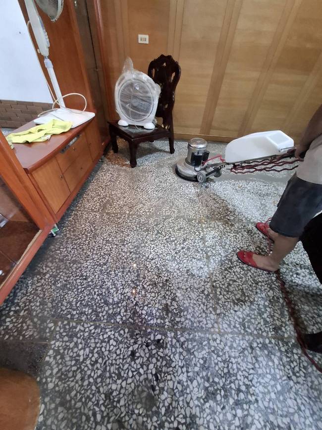 ����m�M��